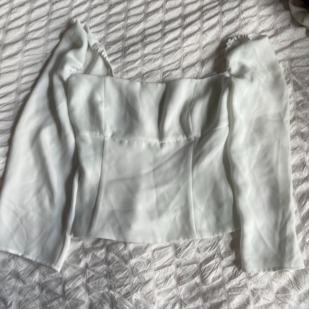 Aritzia Wilfred White Blouse